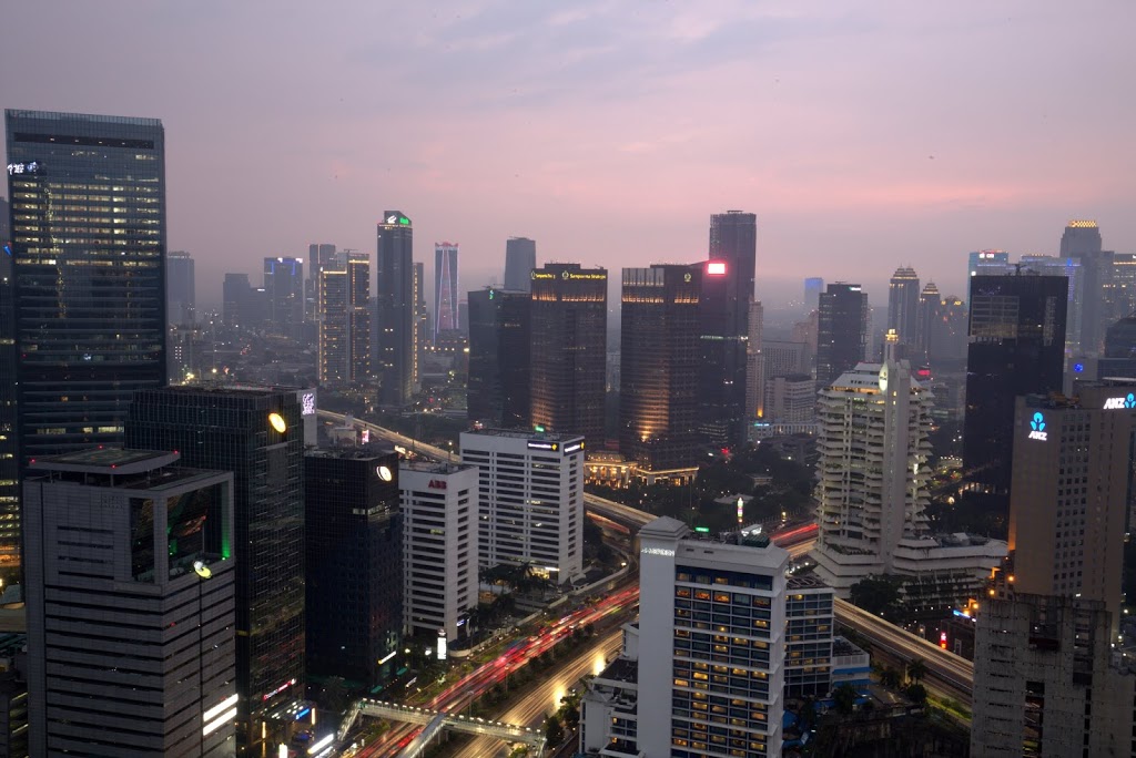 Image showcasing High Rise Building Photography - Blitudik